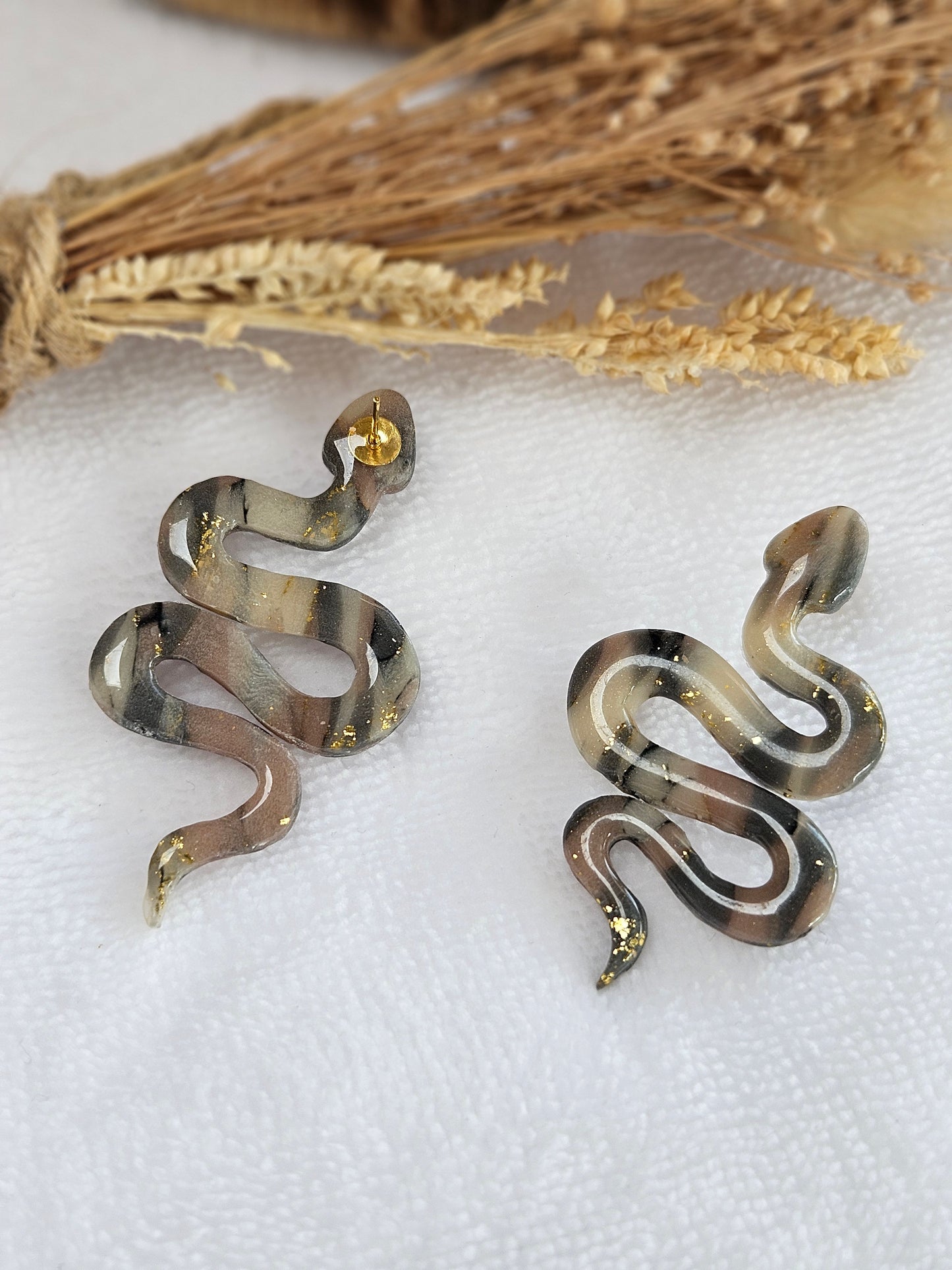 Boucles d'oreilles - SNAKE - SERPENT - nacré taupe noir